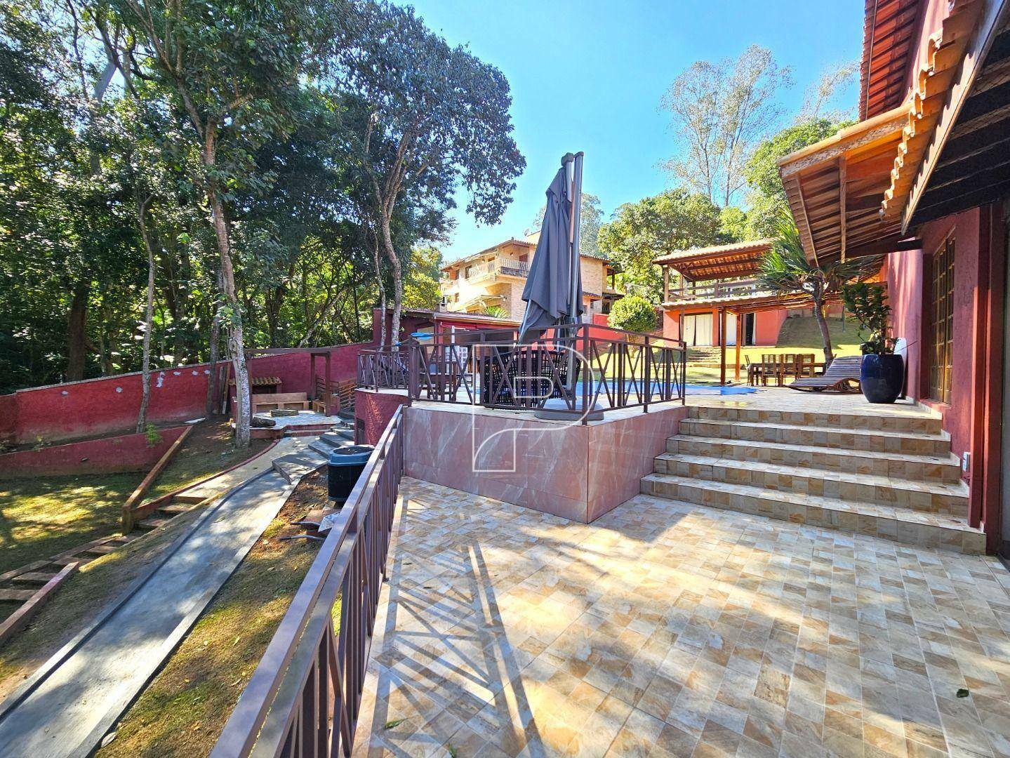 Casa de Condomínio à venda com 4 quartos, 450m² - Foto 63