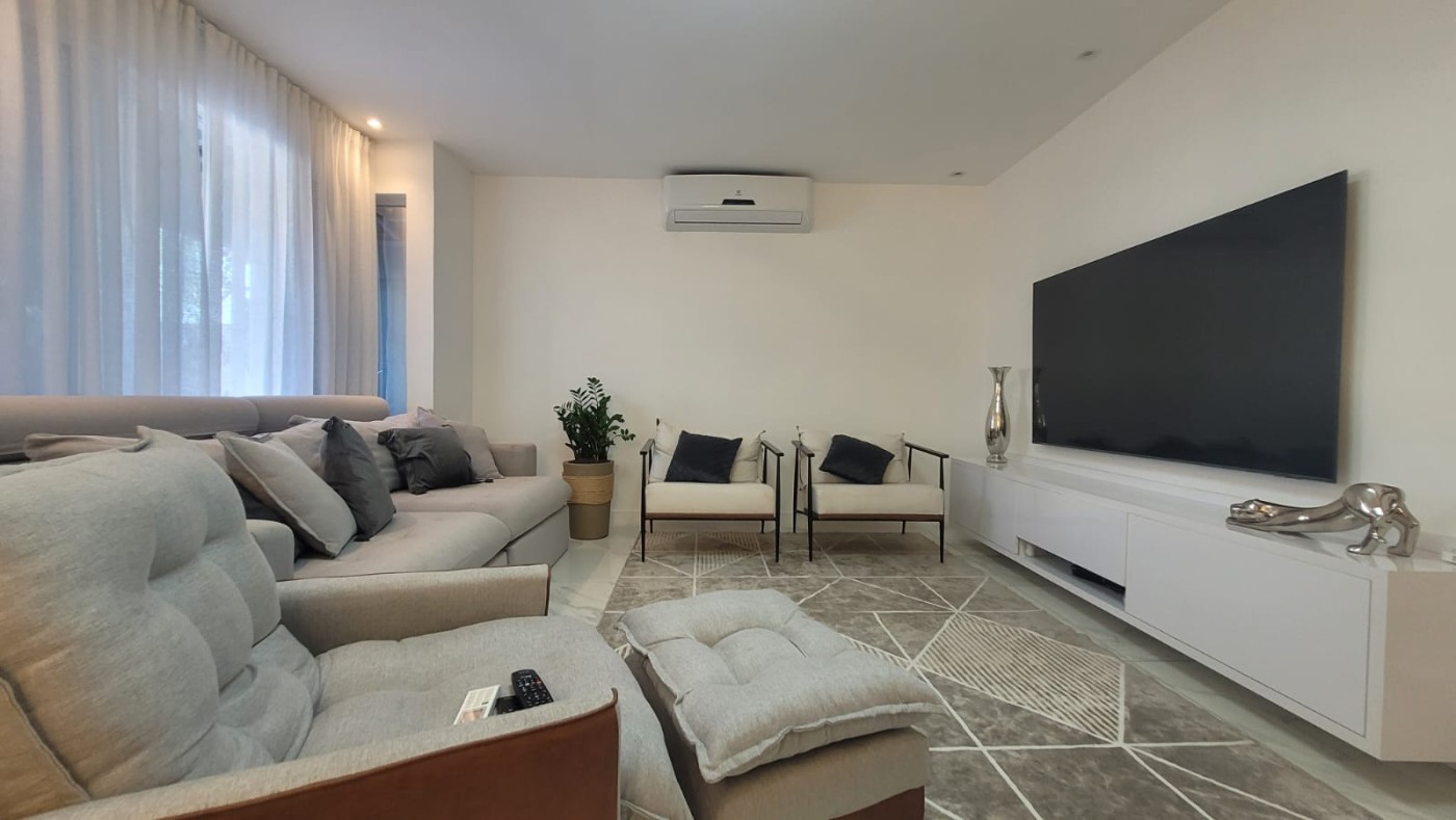 Apartamento à venda com 4 quartos, 180m² - Foto 17