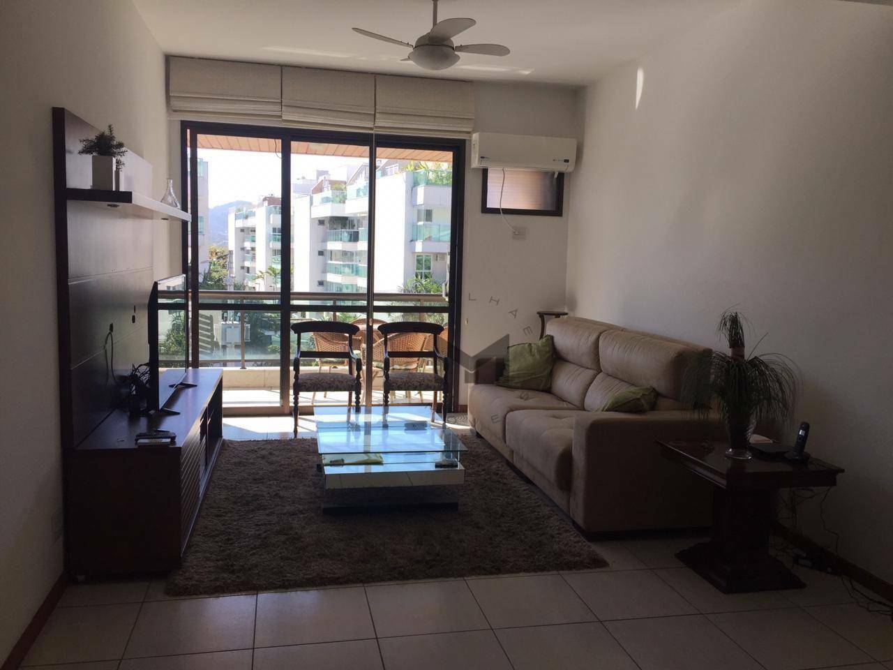 Apartamento à venda com 3 quartos, 189m² - Foto 6