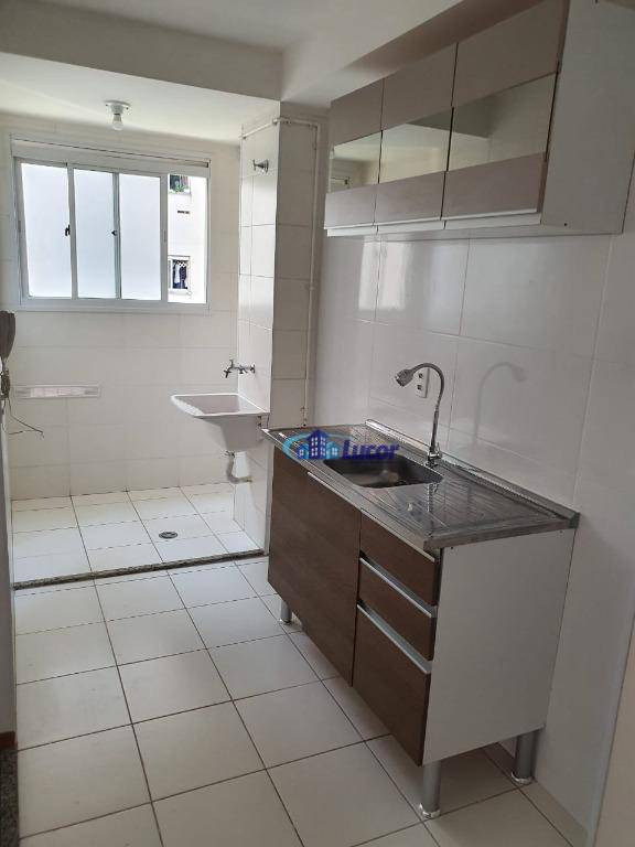 Apartamento à venda com 2 quartos, 42m² - Foto 9