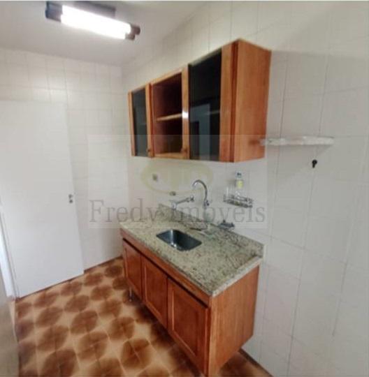 Apartamento à venda com 1 quarto, 49m² - Foto 7