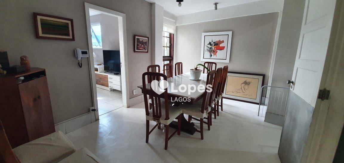 Casa à venda com 3 quartos, 354m² - Foto 8