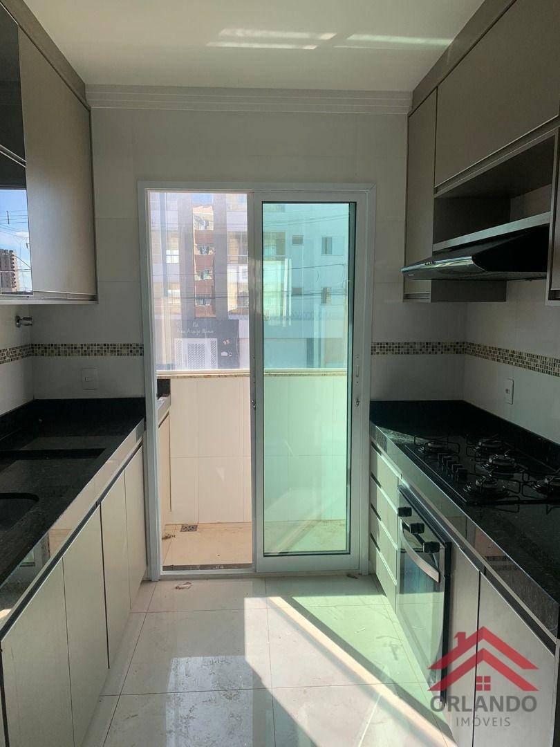 Apartamento à venda com 3 quartos, 72m² - Foto 4