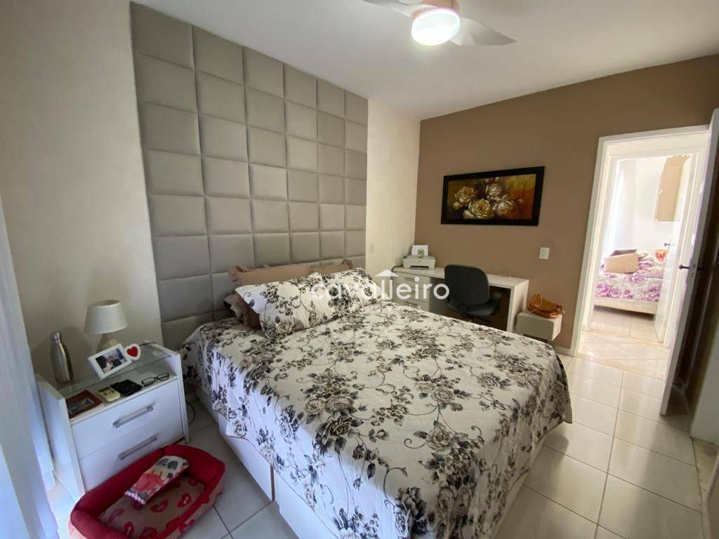 Casa de Condomínio à venda com 3 quartos, 250m² - Foto 10