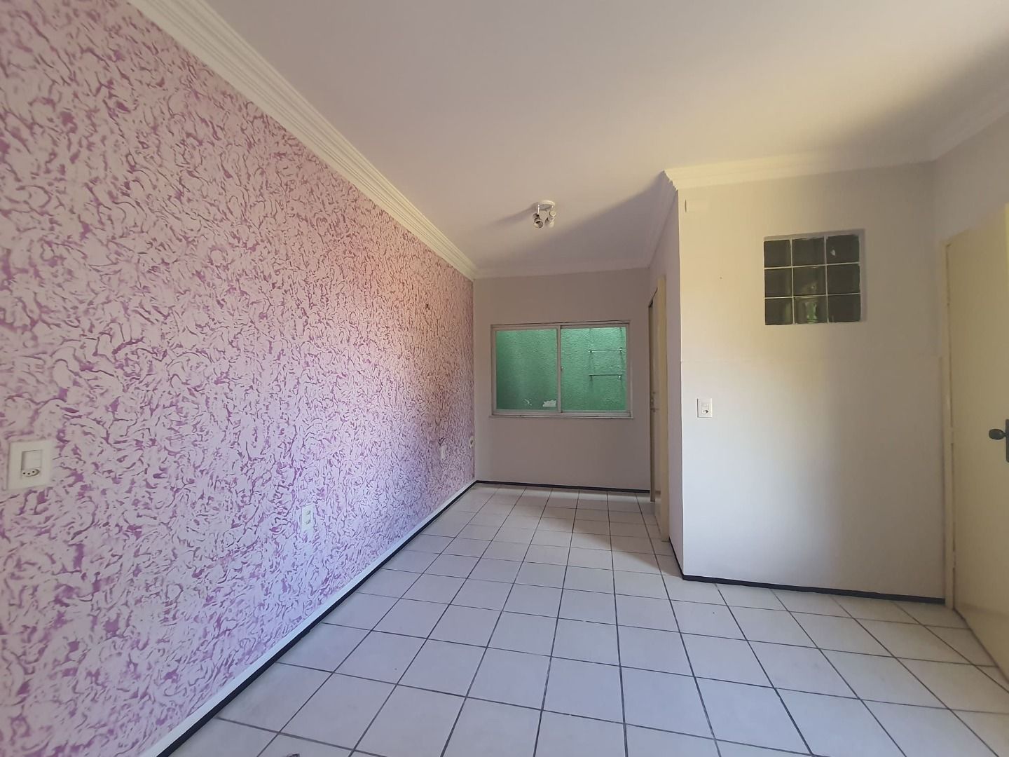 Casa à venda com 4 quartos, 182m² - Foto 8