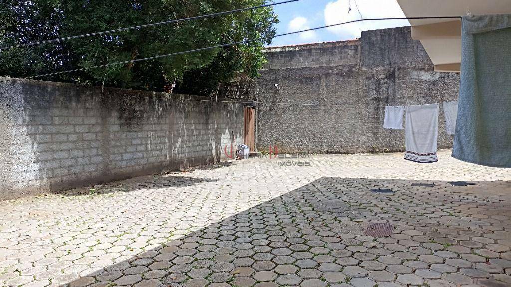 Casa para alugar com 3 quartos, 260m² - Foto 5