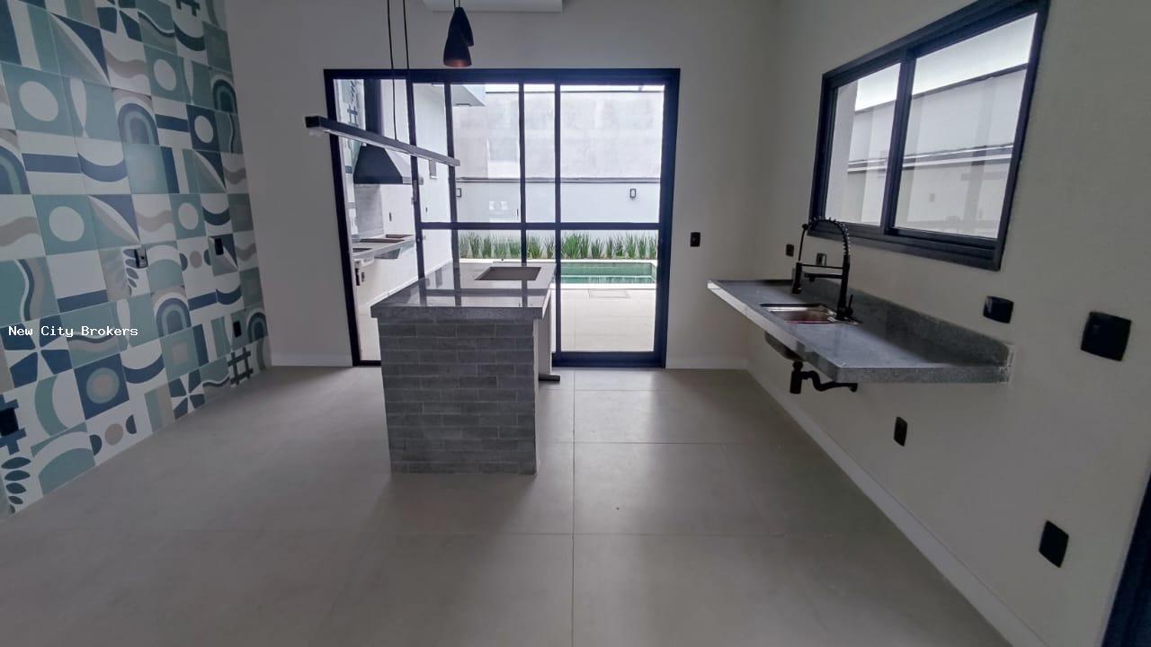 Casa de Condomínio à venda com 3 quartos, 300m² - Foto 24