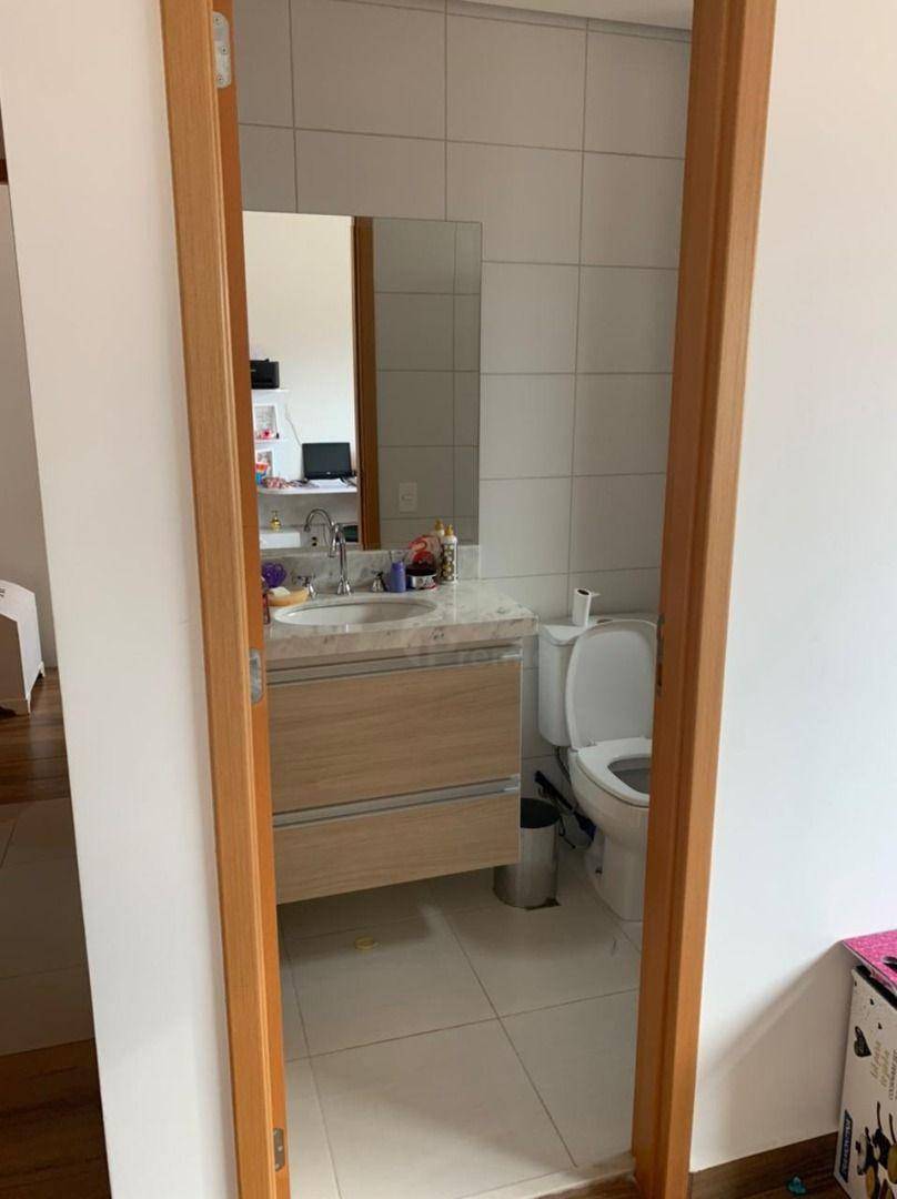 Apartamento para alugar com 3 quartos, 116m² - Foto 12