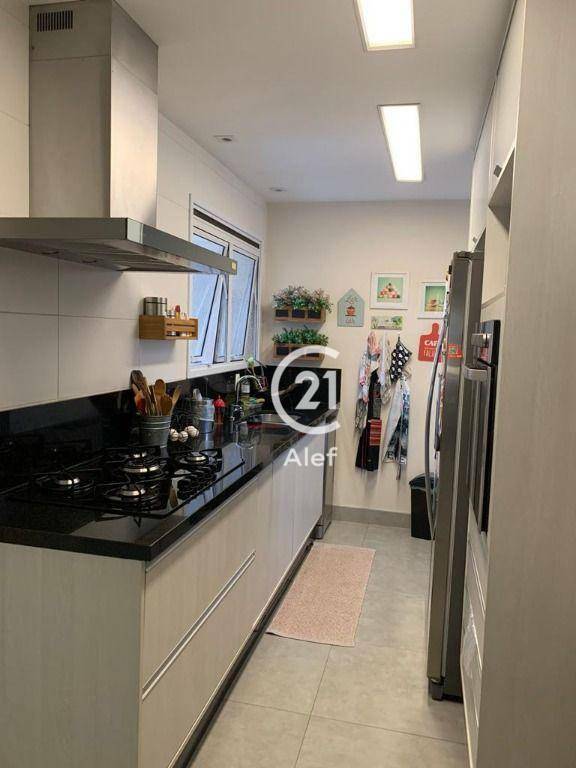 Apartamento à venda com 3 quartos, 145m² - Foto 16