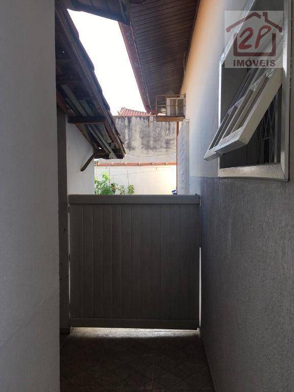 Casa, 3 quartos, 230 m² - Foto 44