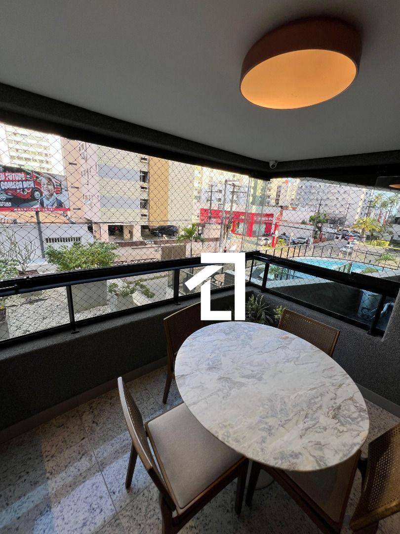 Apartamento, 3 quartos, 140 m² - Foto 2