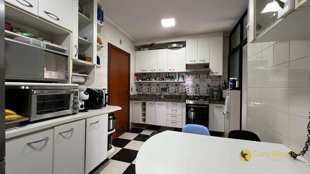 Apartamento à venda e aluguel com 3 quartos, 95m² - Foto 10