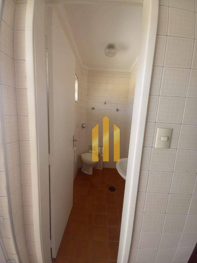 Sobrado à venda e aluguel com 3 quartos, 190m² - Foto 36