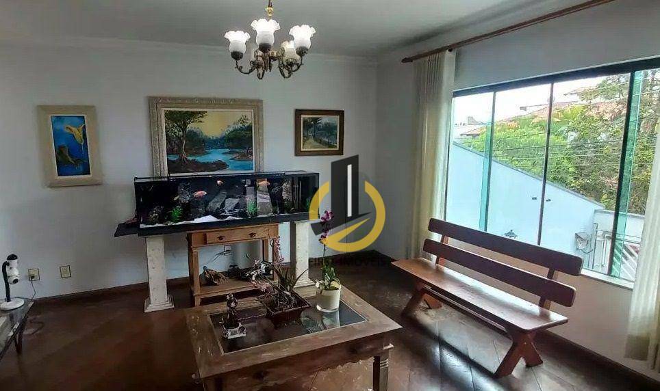 Sobrado à venda com 4 quartos, 265m² - Foto 4