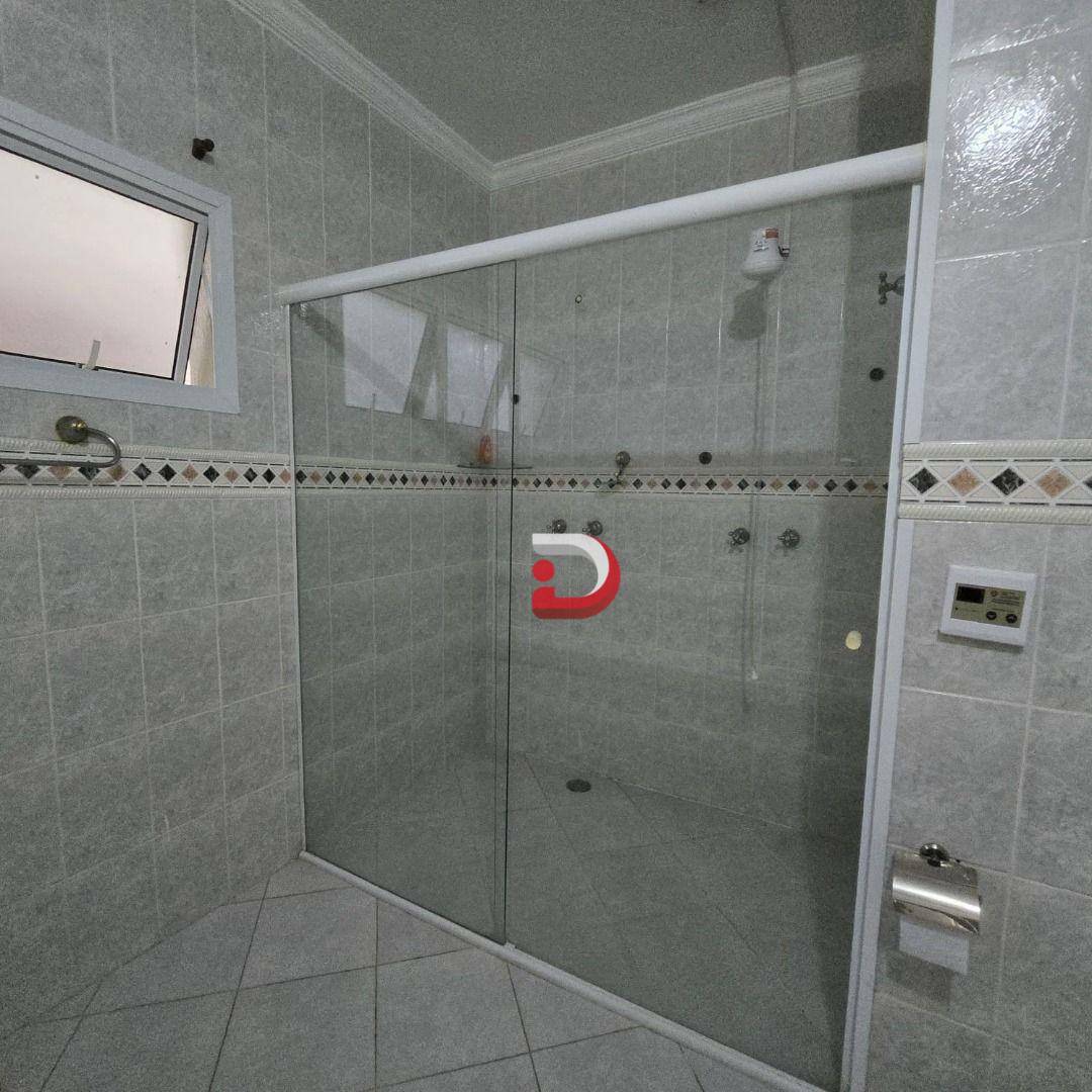 Sobrado à venda com 4 quartos, 214M2 - Foto 33