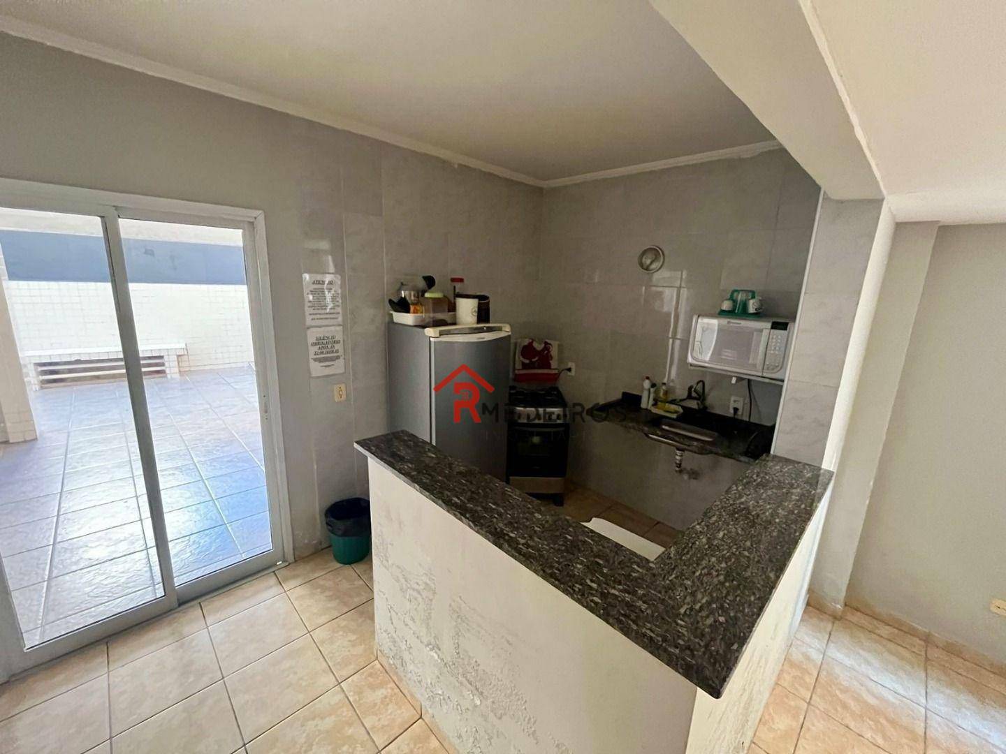 Apartamento à venda com 1 quarto, 37m² - Foto 12