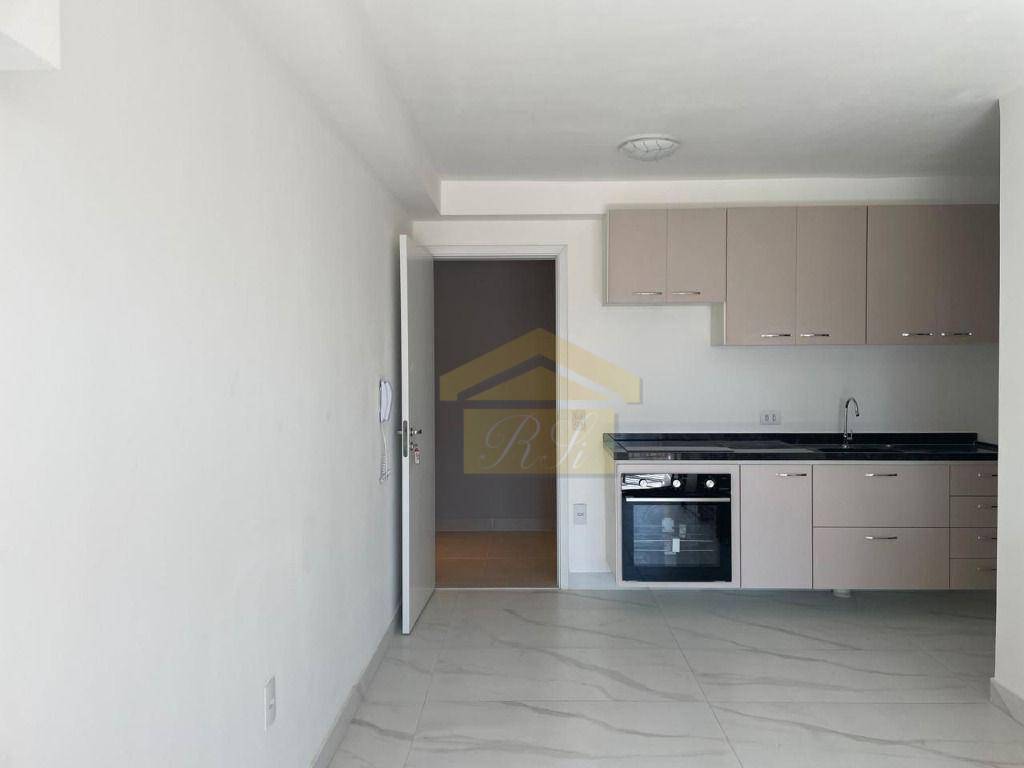 Apartamento para alugar com 1 quarto, 35m² - Foto 3