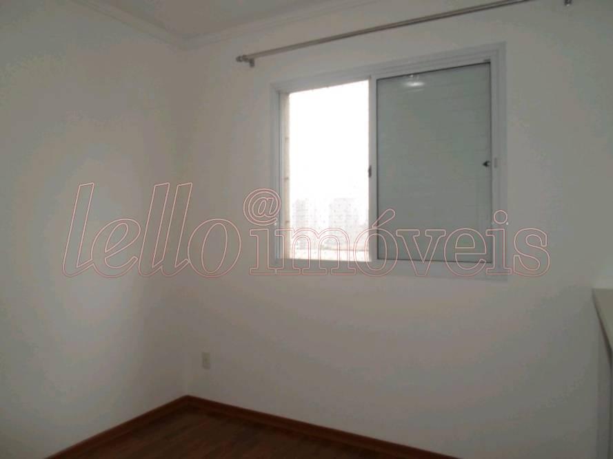 Apartamento para alugar com 3 quartos, 95m² - Foto 11