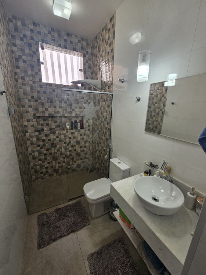 Casa à venda com 3 quartos, 250m² - Foto 15