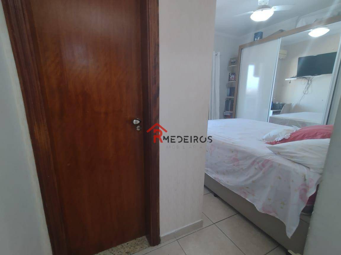 Apartamento à venda com 3 quartos, 130m² - Foto 11