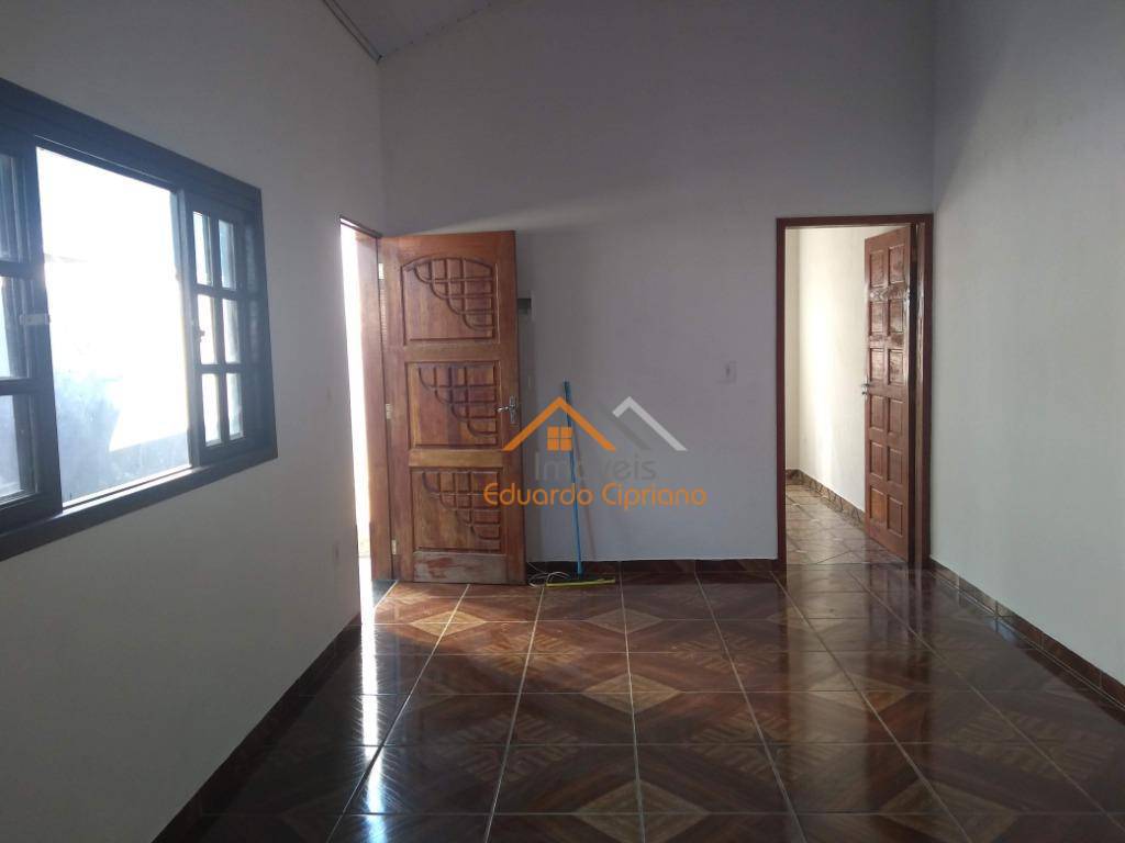 Casa para alugar com 2 quartos, 270M2 - Foto 17