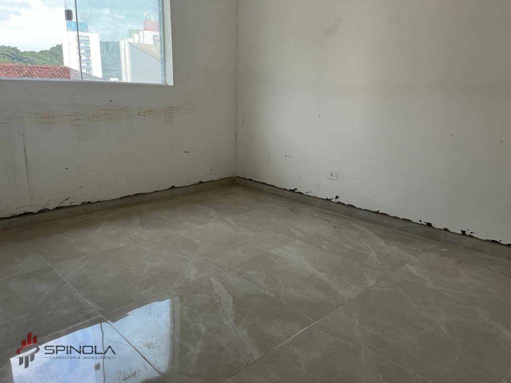 Apartamento à venda com 3 quartos, 99m² - Foto 13