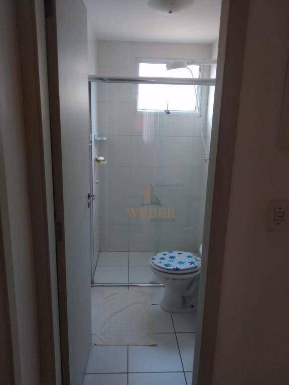 Apartamento à venda com 2 quartos, 46m² - Foto 2