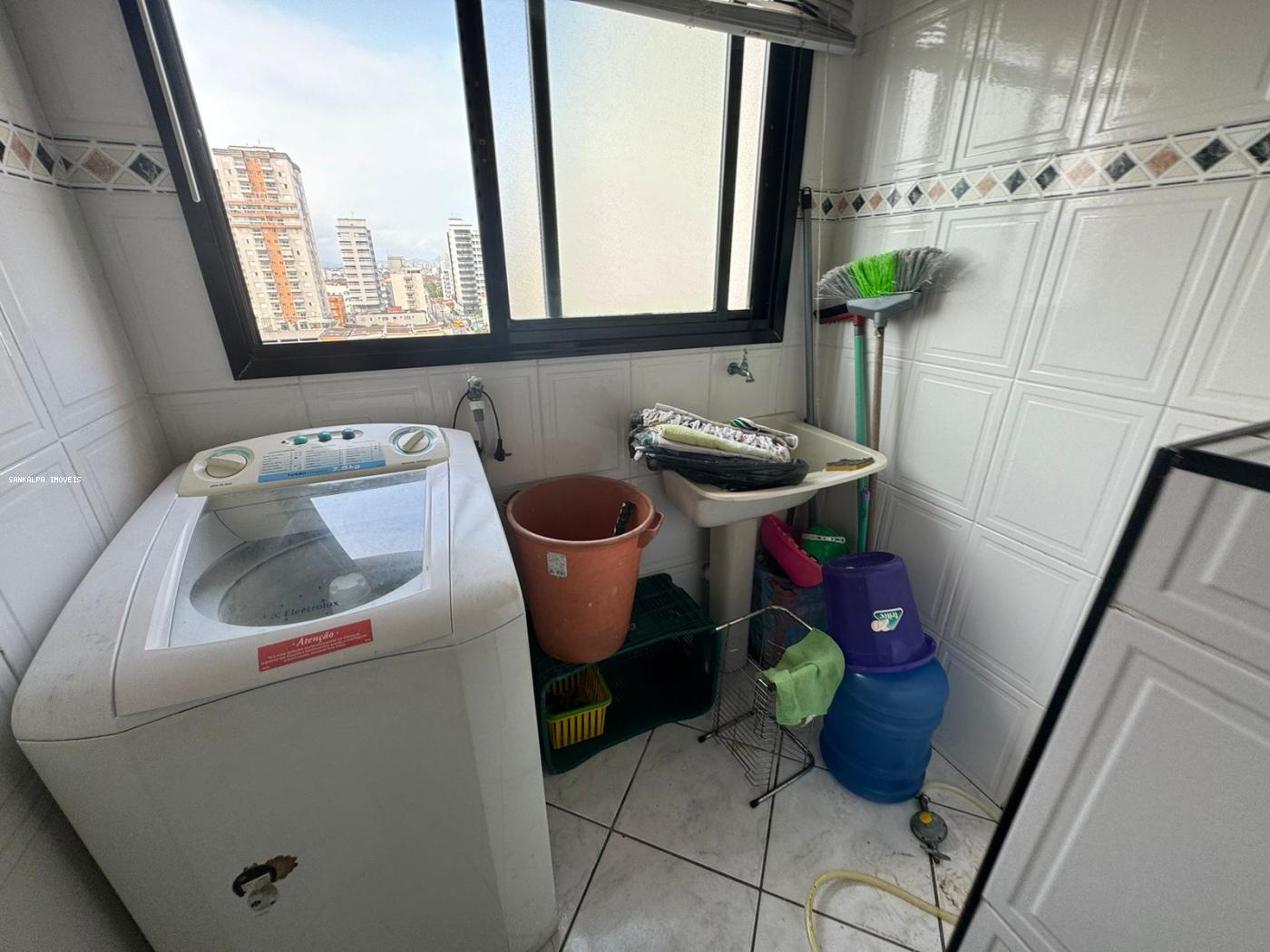 Apartamento à venda com 2 quartos, 75m² - Foto 16