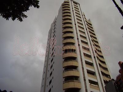 Apartamento à venda com 4 quartos, 238m² - Foto 30