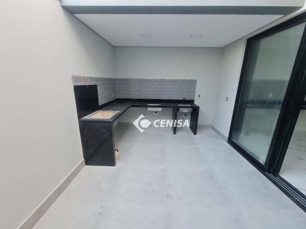 Casa à venda com 3 quartos, 206m² - Foto 12