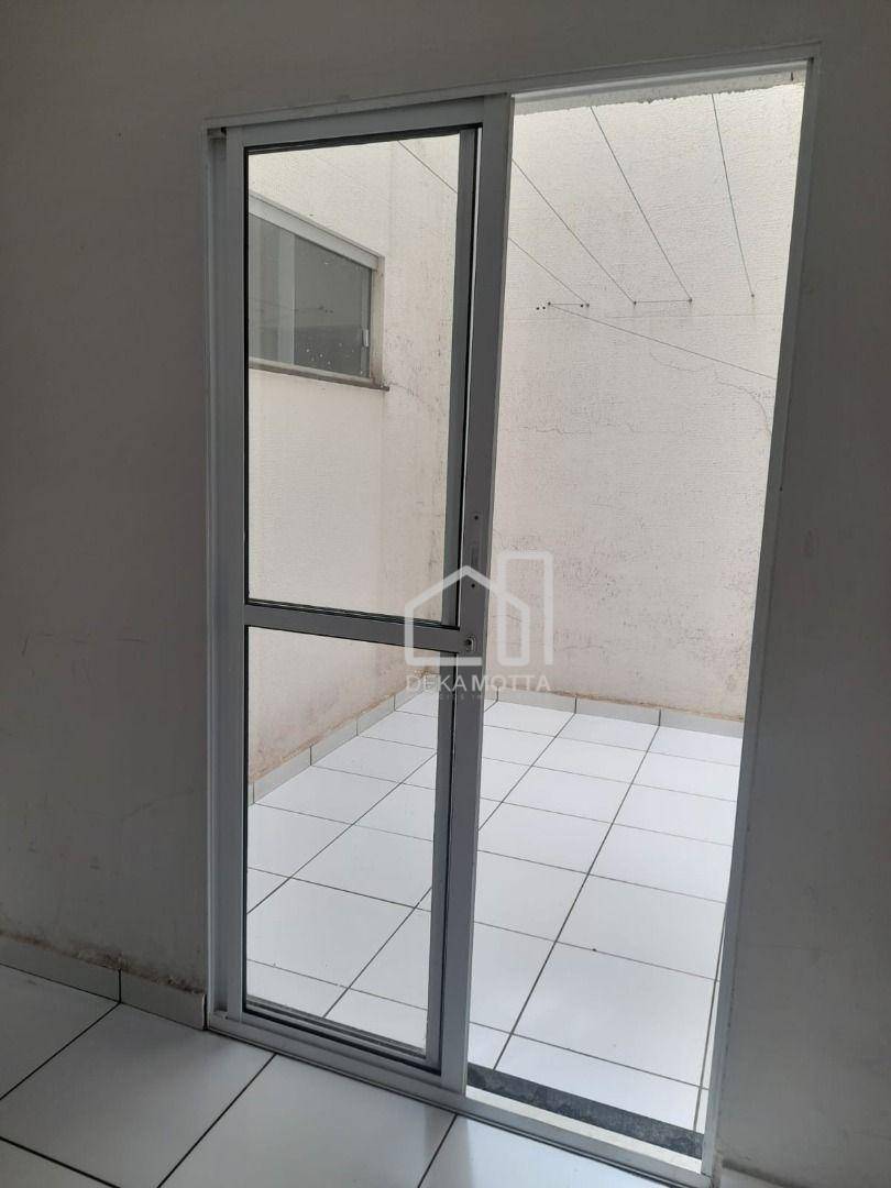 Apartamento à venda com 2 quartos, 56m² - Foto 11