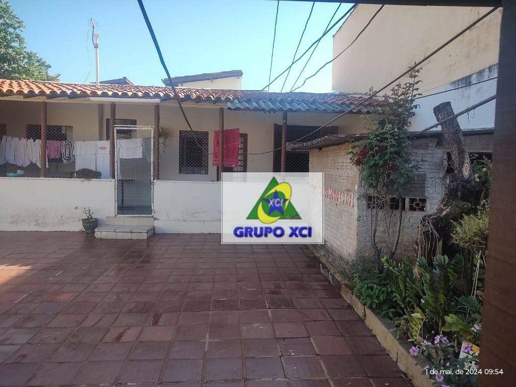 Casa de Condomínio à venda com 3 quartos, 190m² - Foto 17