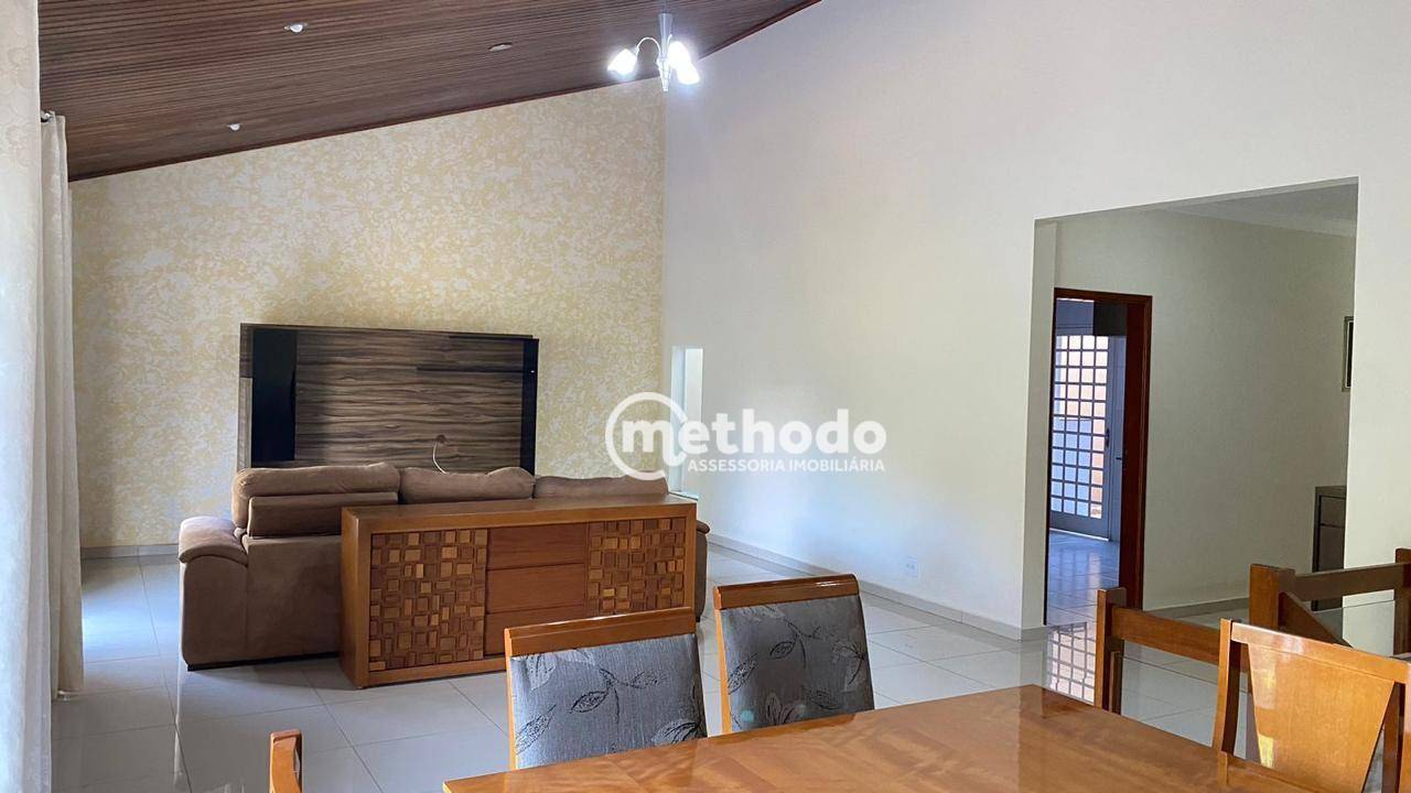 Casa à venda com 3 quartos, 230m² - Foto 20