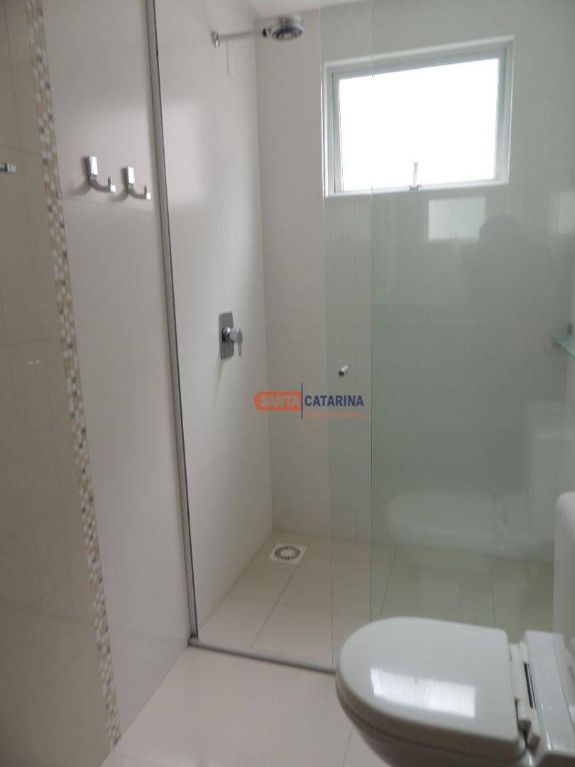 Apartamento à venda com 3 quartos, 155m² - Foto 29