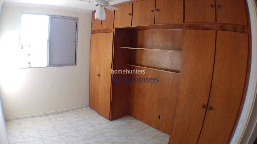 Apartamento à venda com 2 quartos, 70m² - Foto 19