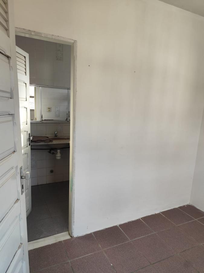 Casa para alugar com 3 quartos, 450m² - Foto 12