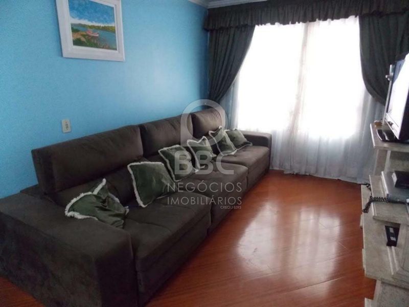 Apartamento à venda com 2 quartos, 62m² - Foto 2