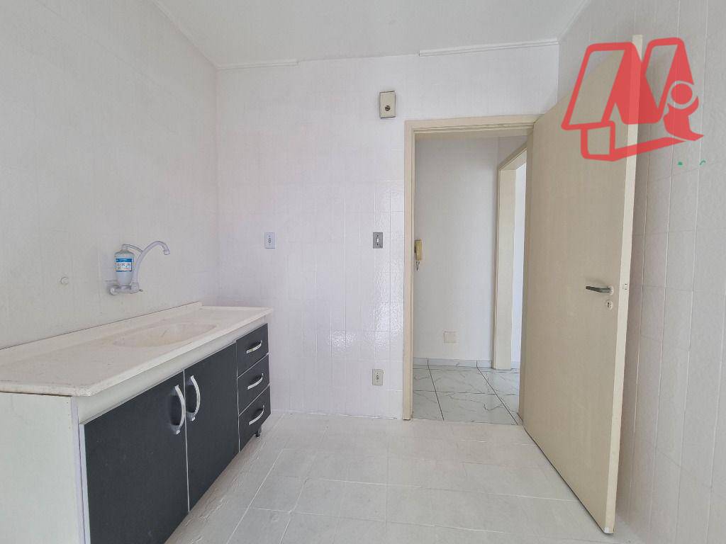 Apartamento para alugar com 2 quartos, 80m² - Foto 4