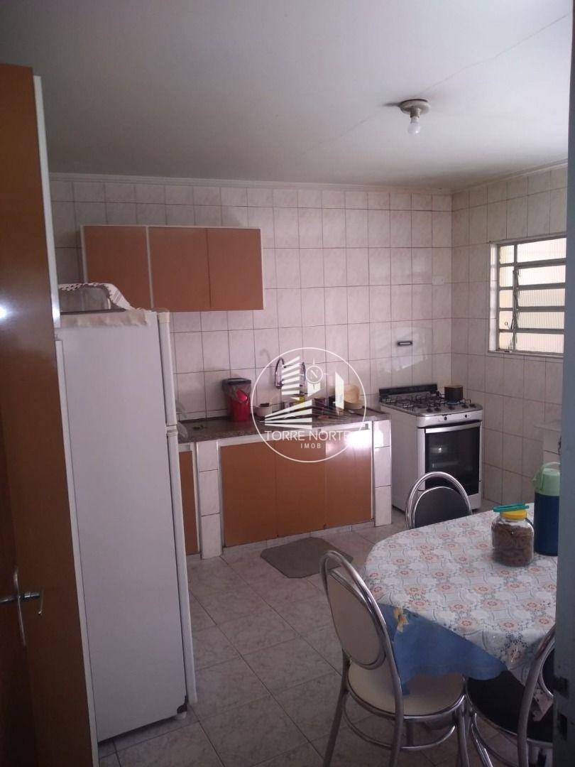 Sobrado à venda com 3 quartos, 150M2 - Foto 14