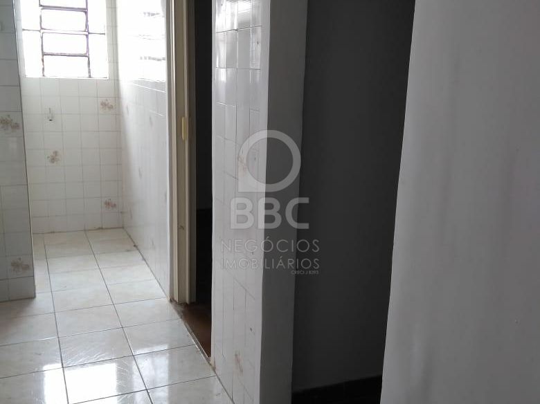 Casa para alugar com 2 quartos, 60m² - Foto 9