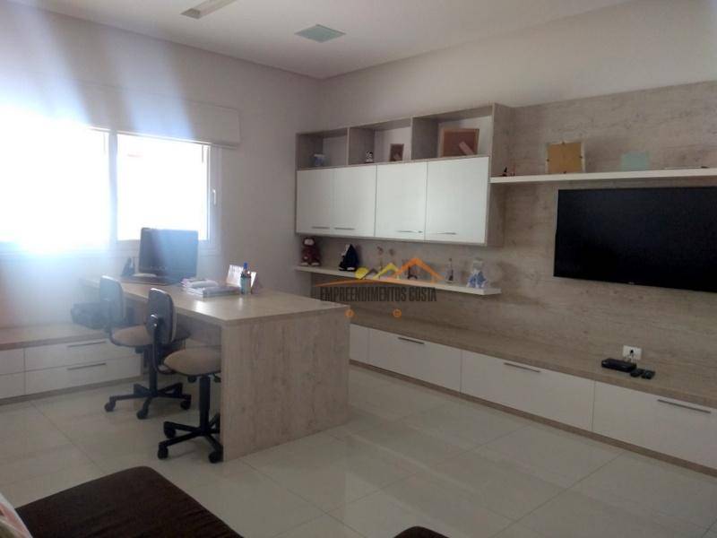 Casa de Condomínio à venda com 3 quartos, 1018m² - Foto 59