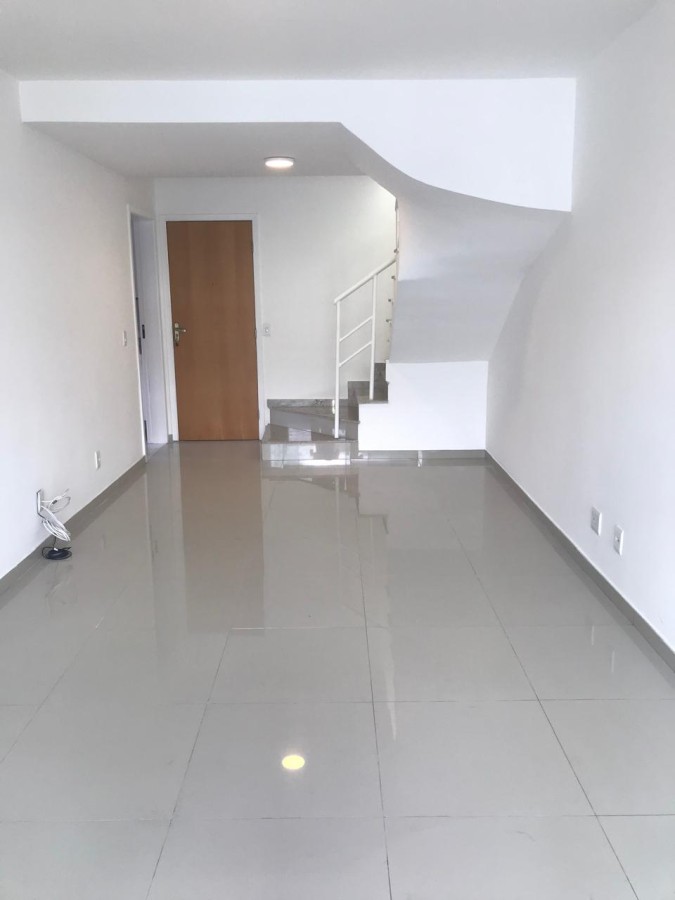 Cobertura à venda com 3 quartos, 112m² - Foto 3