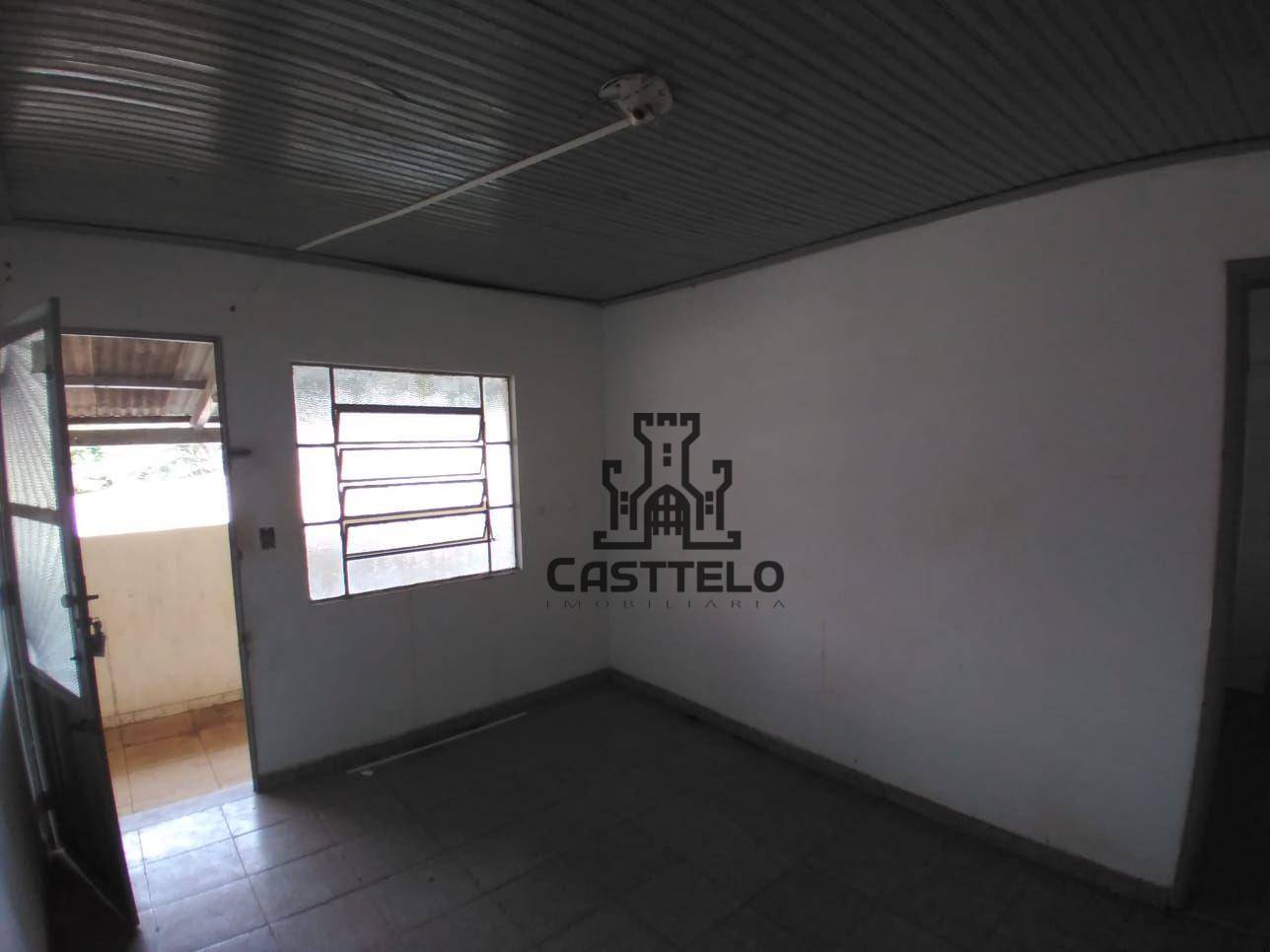 Casa à venda com 4 quartos, 200m² - Foto 15