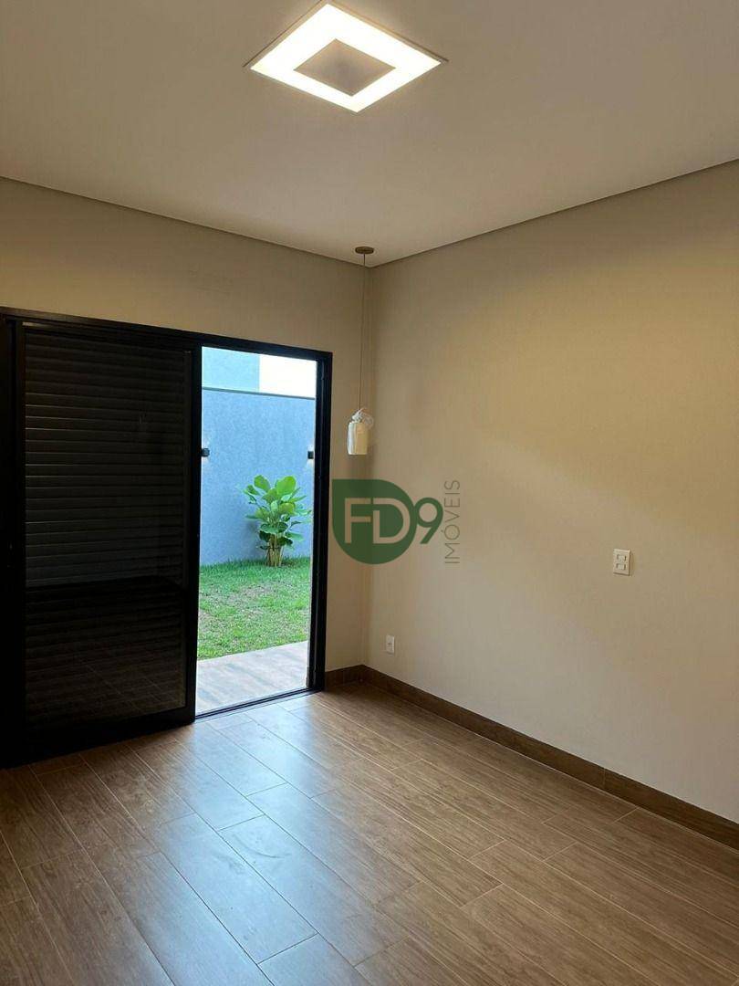 Casa à venda com 3 quartos, 196m² - Foto 13