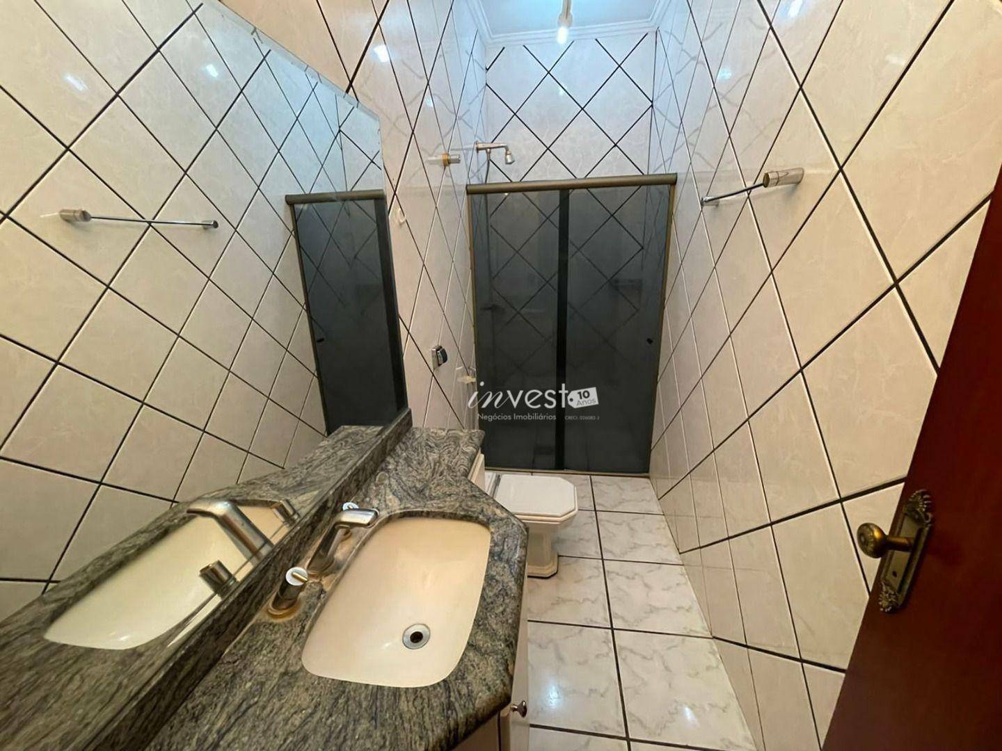 Casa de Condomínio à venda com 5 quartos, 370m² - Foto 13