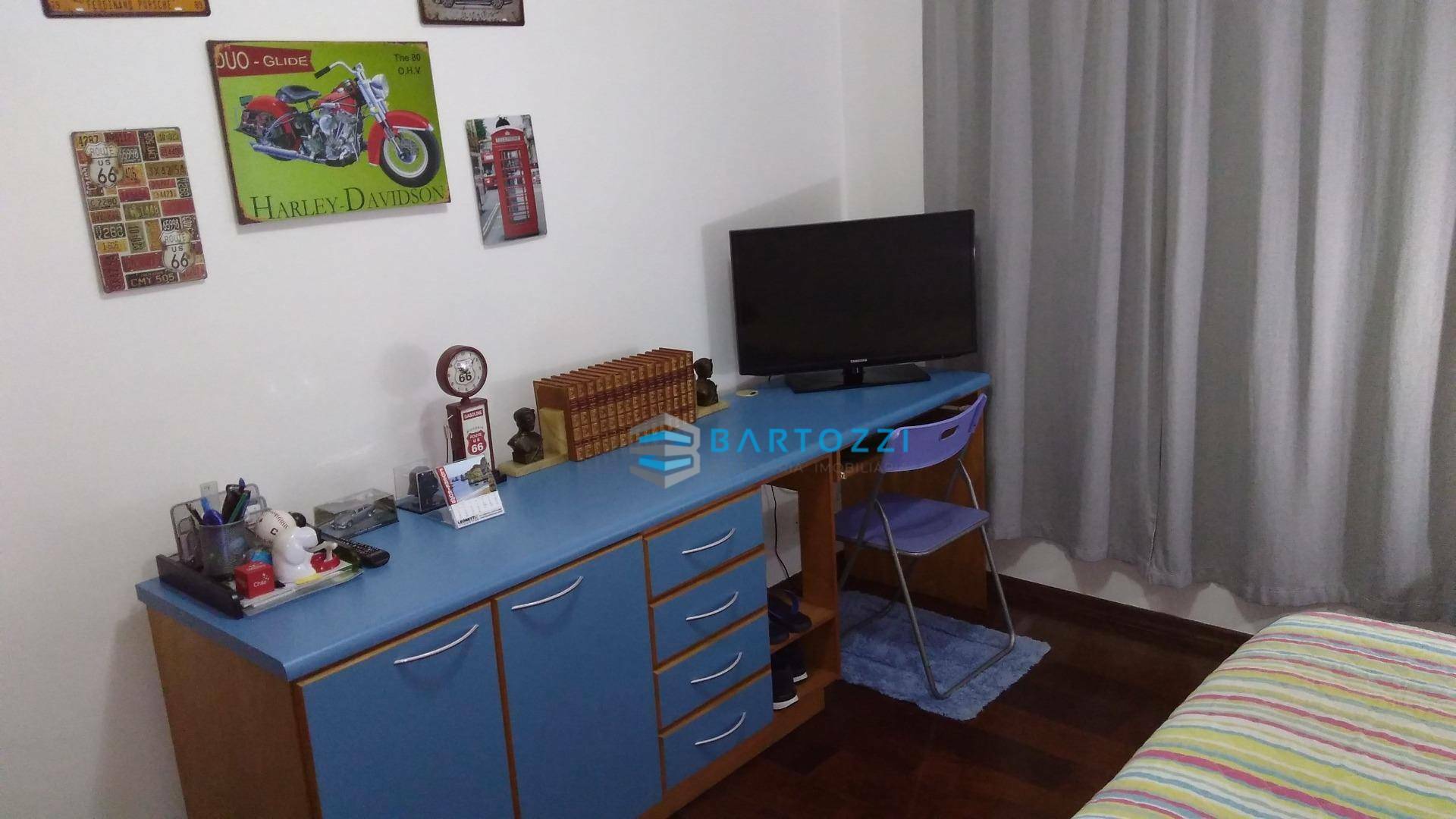 Apartamento à venda com 3 quartos, 142m² - Foto 14