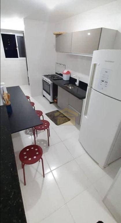 Apartamento à venda com 2 quartos, 87m² - Foto 6