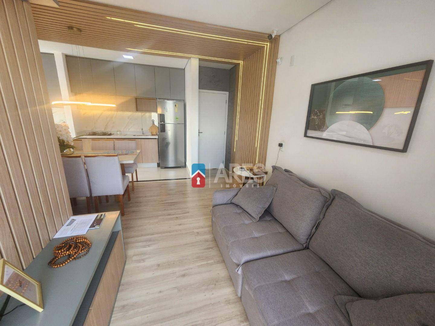 Apartamento à venda com 2 quartos, 59m² - Foto 1
