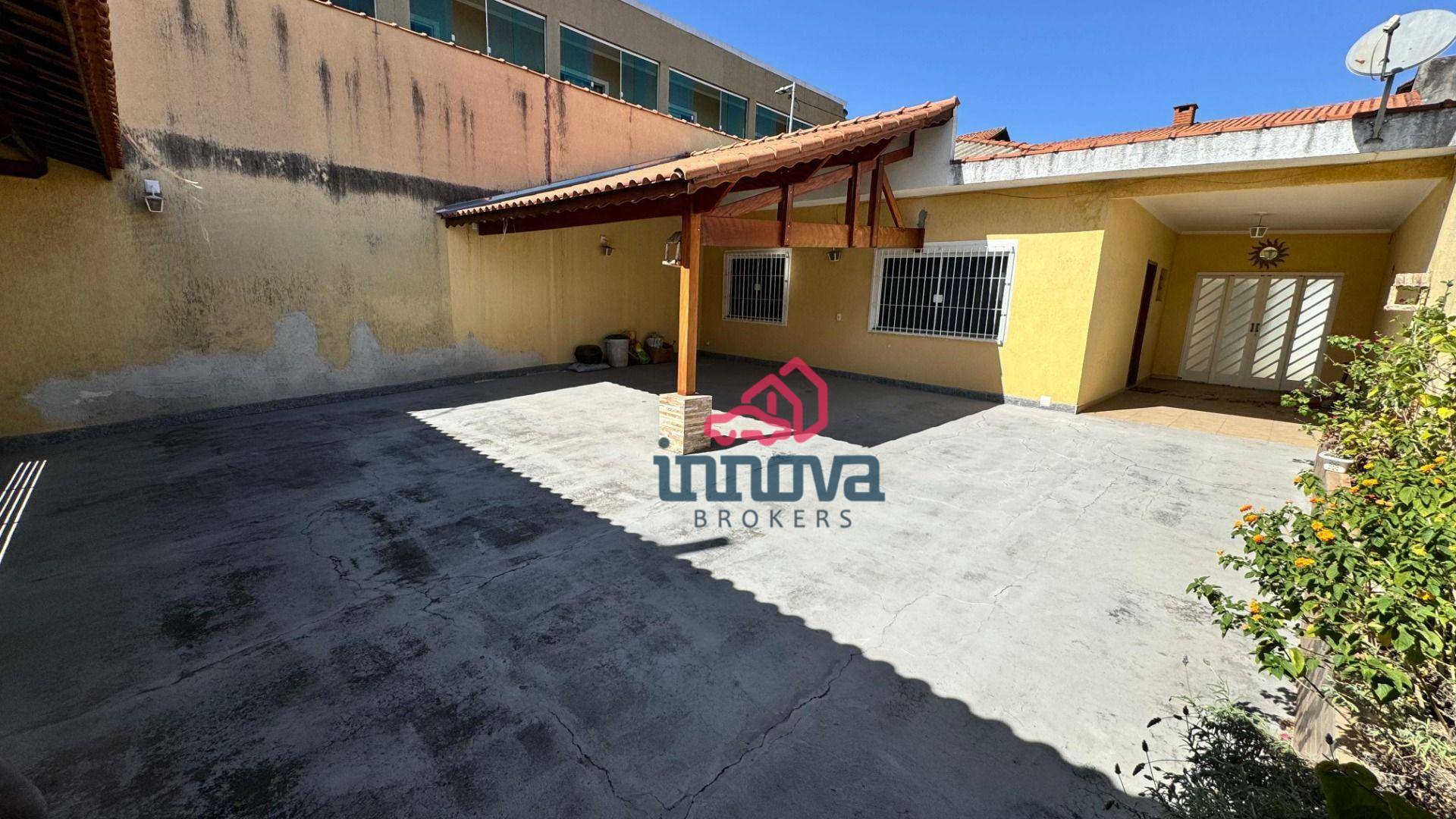 Sobrado à venda com 3 quartos, 250M2 - Foto 1