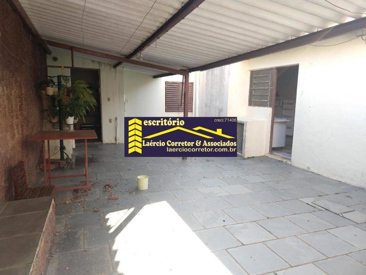 Casa à venda com 3 quartos, 131m² - Foto 5